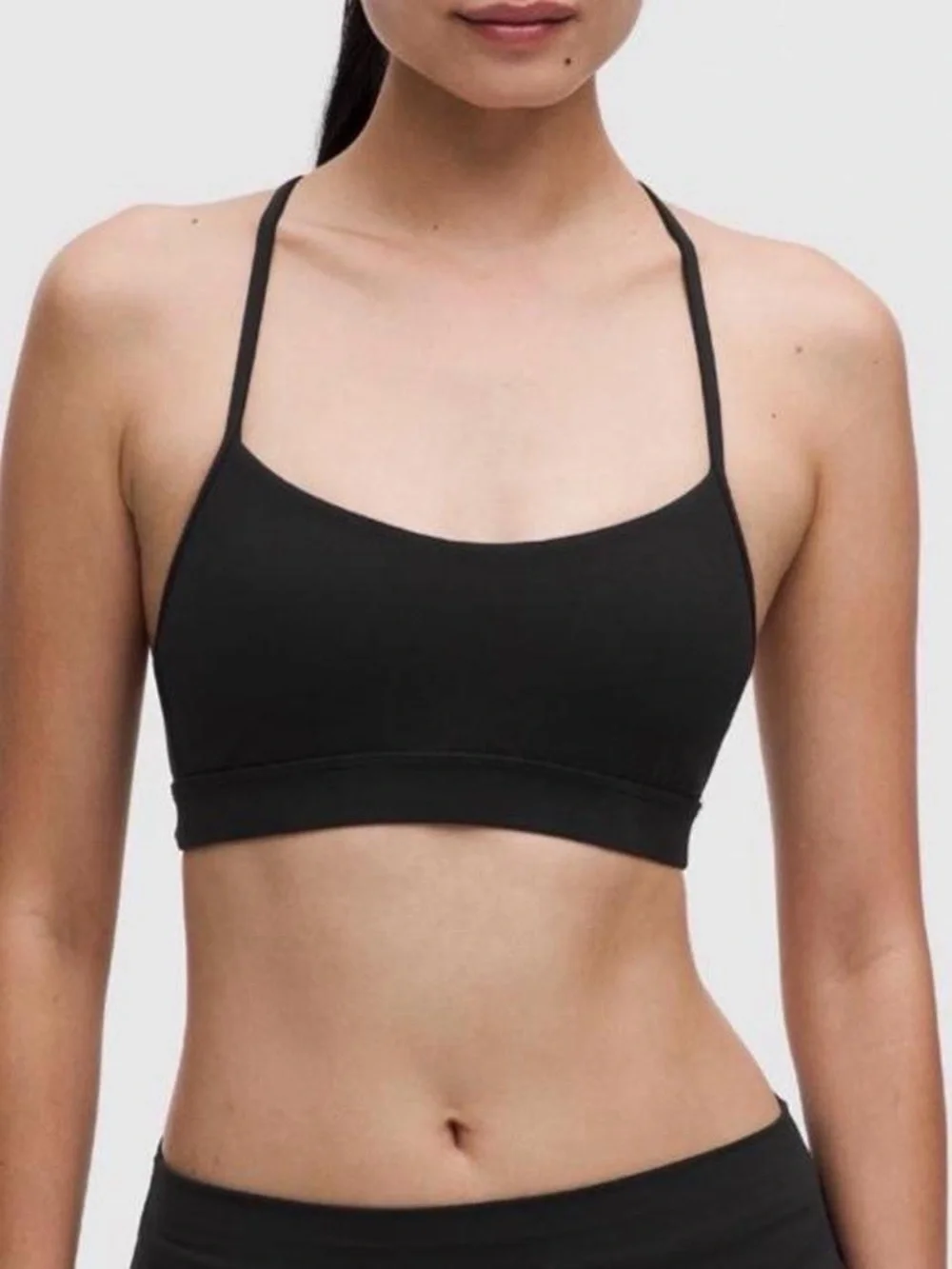 lululemon athletica Black Flow Y Nulu Bra. Low Support A-C Cup — Size 4